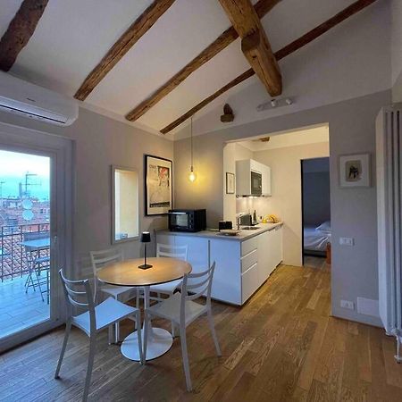 Romantic Attic Room With Panoramic View Болоня Екстериор снимка